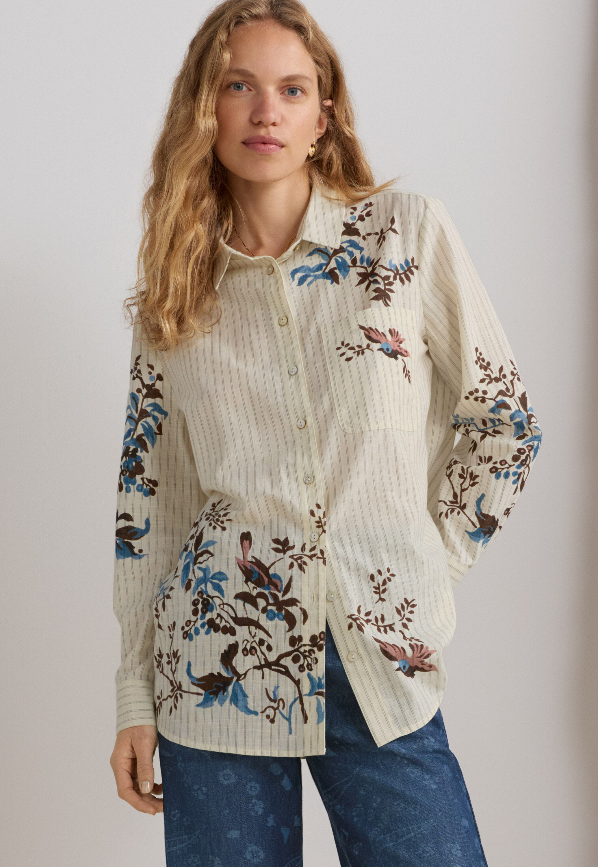 Bluse mit Biesen