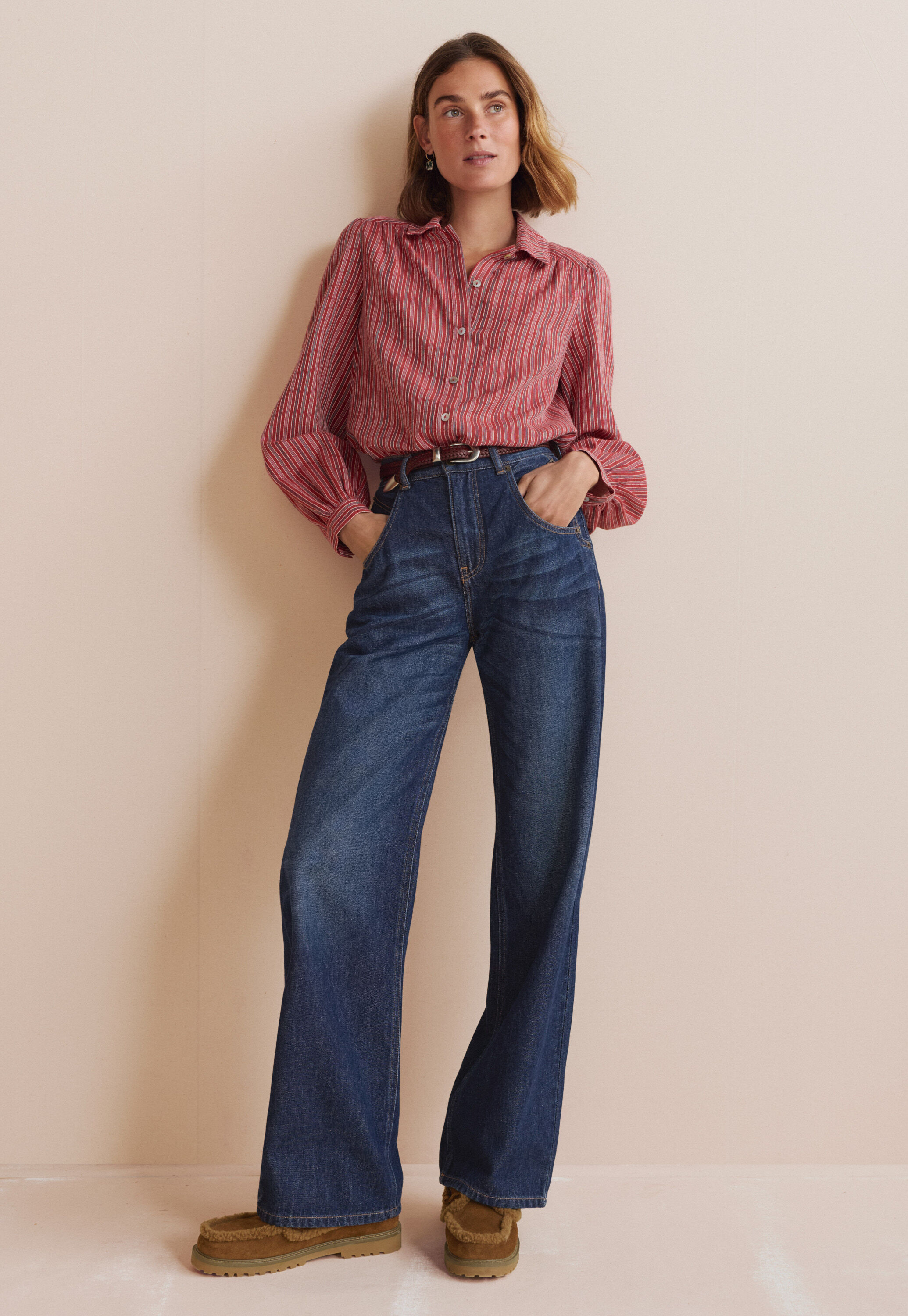 Jeans mit geradem Bein, Dunkle Waschung, large