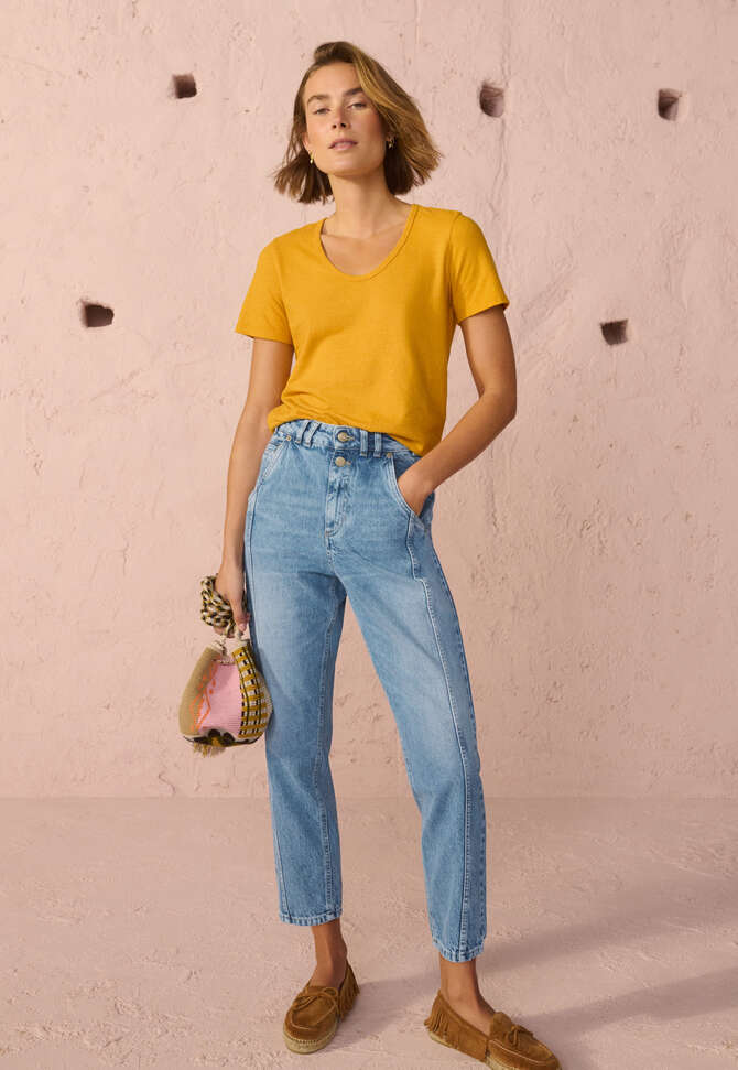 Schmal zulaufende Jeans, Helle Waschung, completeTheLook